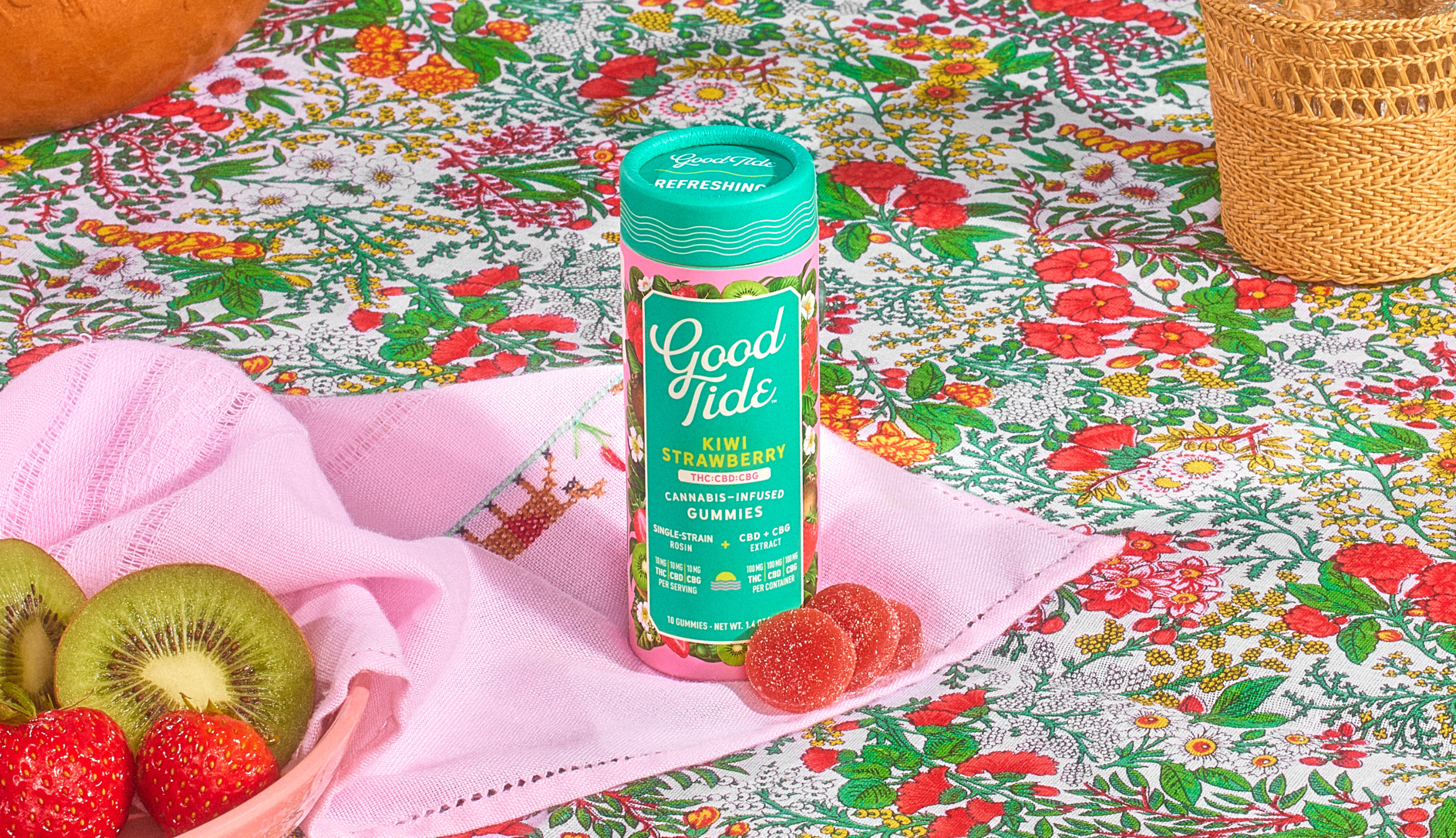 Good Tide kiwi strawberry gummies